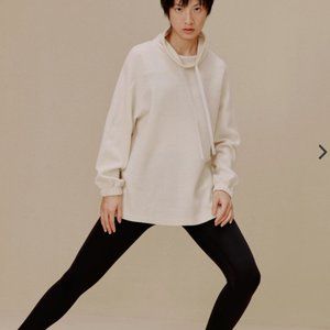 *New* neiwai knitted wool hoodie with drawstring